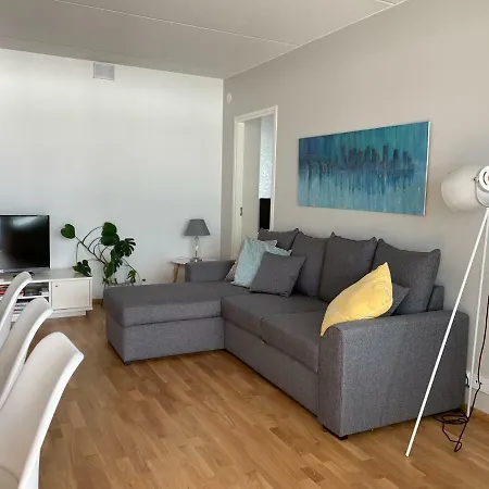 The Harbour Apartment *